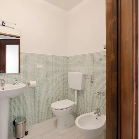 Madamin Aparthotel