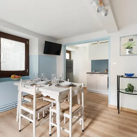 Apart-hotel Madamin 3*