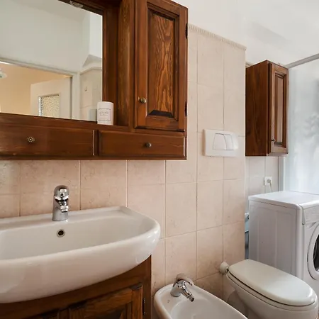 Apart-hotel Madamin