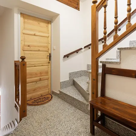 Apart-hotel Madamin Fenestrelle