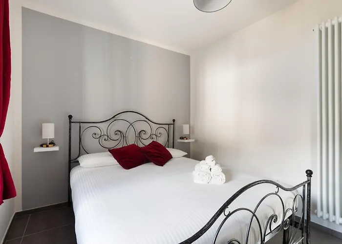 Aparthotel Madamin 3*