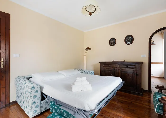 Madamin Aparthotel 3*