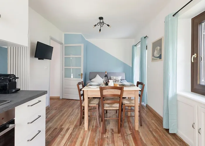 Madamin Aparthotel 3*